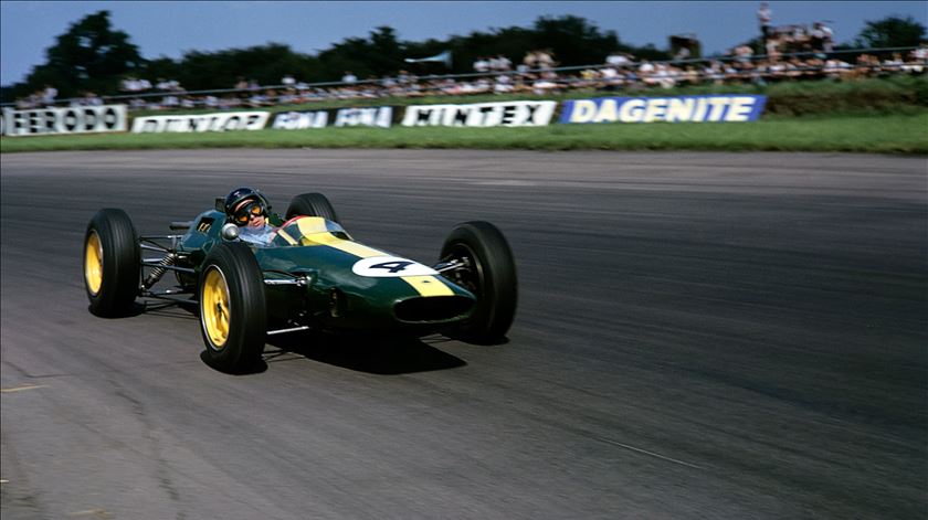 Quando a F1 começa em 1º de janeiro, a lenda é Fangio, e a estrela é Jim Clark