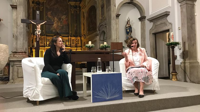 Joana Carneiro no ciclo de conversas ‘E Deus Nisso Tudo’ - 23/05/2019 Joana Carneiro no ciclo de conversas ‘E Deus Nisso Tudo’ - 23/05/2019