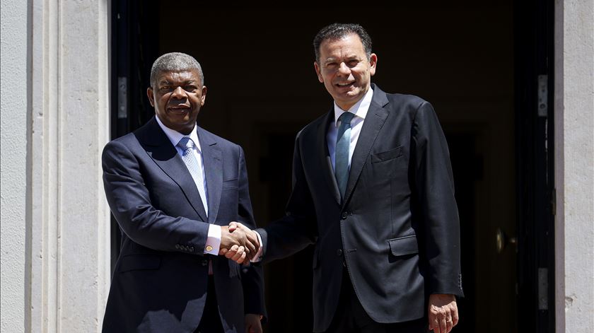 Montenegro promete "condições preferenciais" para imigrantes angolanos