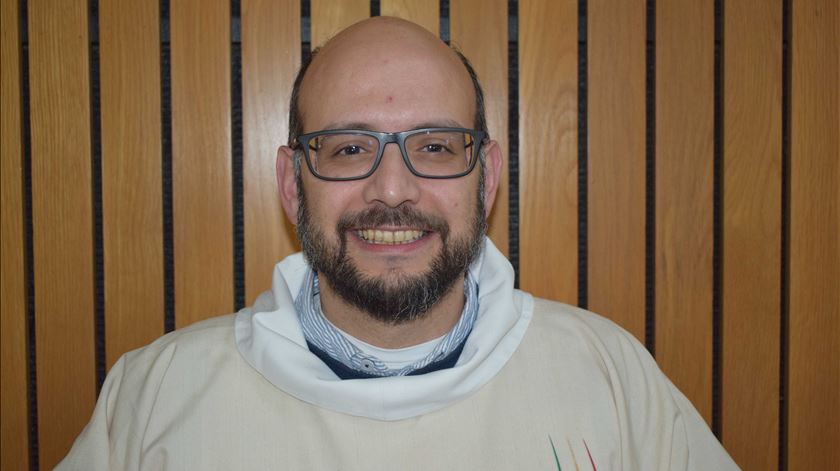 D. Nuno Almeida ordena sacerdote dos Padres Marianos