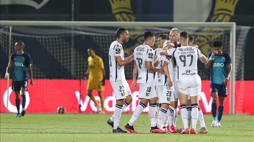 Famalicão já venceu Sporting e FC Porto esta temporada Foto: Liga Portugal Famalicão já venceu Sporting e FC Porto esta temporada Foto: Liga Portugal