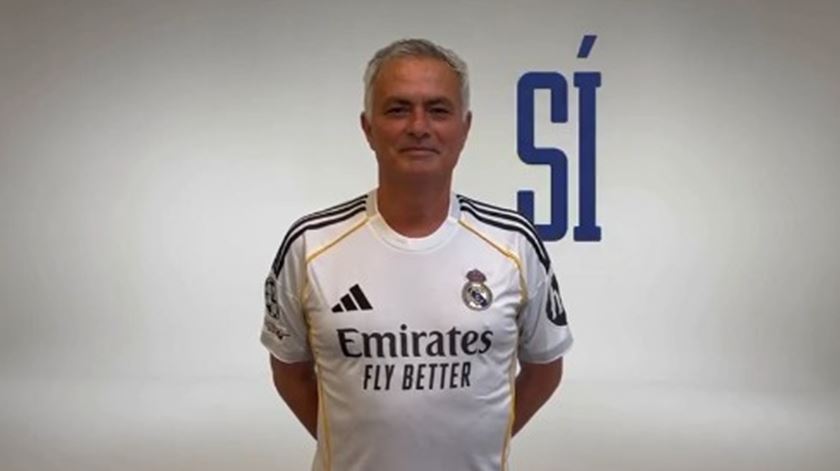 Benfica confirma que Florentino Pérez manifestou intenção de contratar José Mourinho