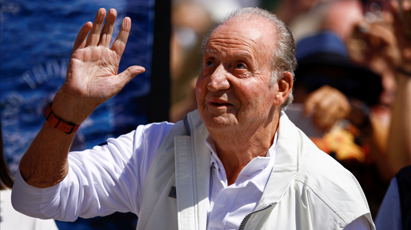 Juan Carlos I pode regressar a Espanha? Casa do Rei esclarece quem decide