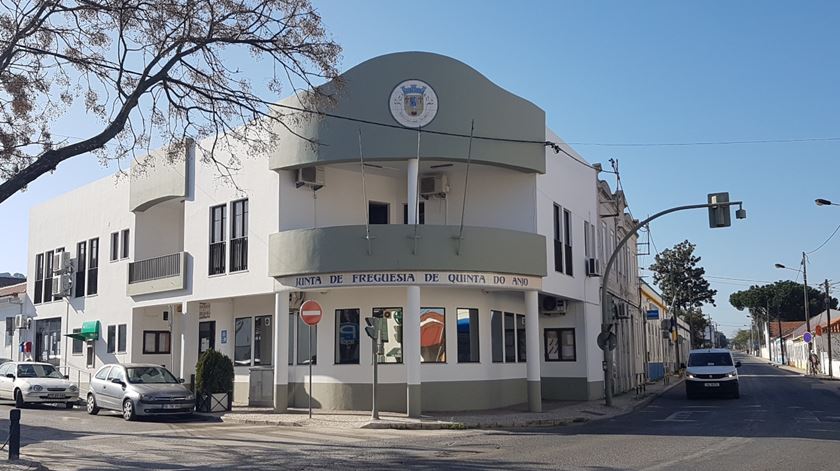 Presidente de junta do Chega retira pelouros a vogais do seu próprio partido