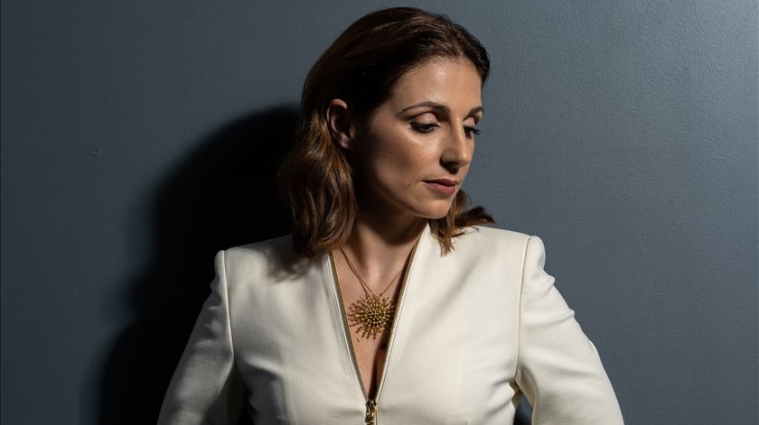 25 anos de carreira de Katia Guerreiro: “Não tenho medo nenhum de fugir do fado”