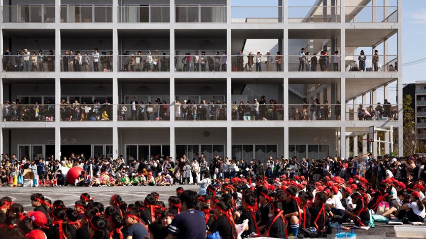Escola secundária de Koyasu. Foto: Mitsumasa Fujitsuka