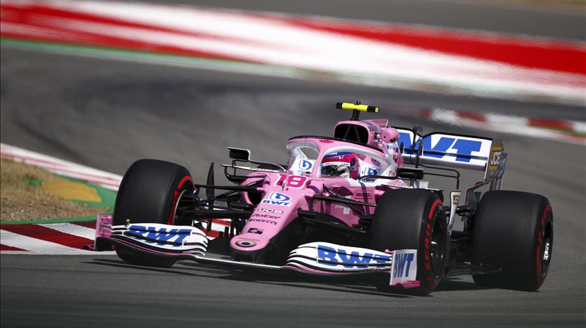 Lance Stroll vai estar aos comandos de um dos Racing Point em Portimão Foto: Bryn Lennon/EPA