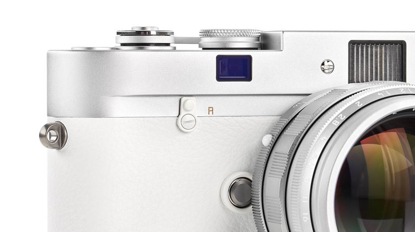 Máquina fotográfica do Papa Francisco leiloada por 6,5 milhões de euros. Foto: Leitz Photographica Auction