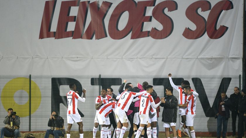 Leixões triunfa frente ao rival Varzim. Foto: Fernando Veludo/Lusa