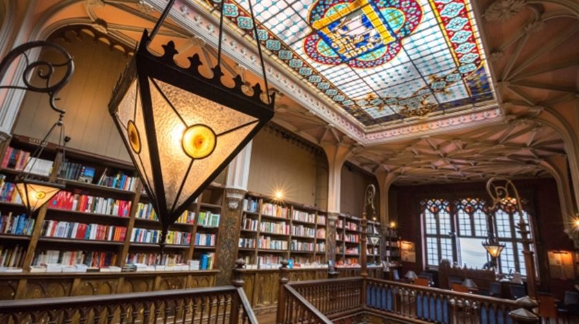 livraria lello, porto. Foto: Prólogo/Site de turismo