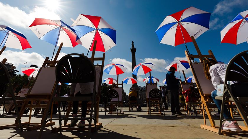 “Não será possível atingir” imunidade de grupo, diz especialista de Oxford