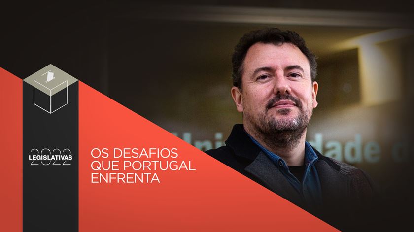 Luís Aguiar-Conraria. “A educação é a grande vítima da pandemia”