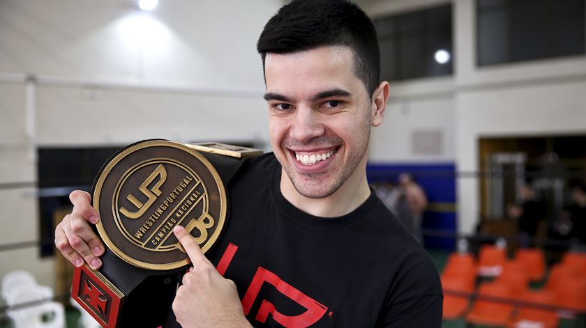 Luís Salvador, campeão do Wrestling Portugal