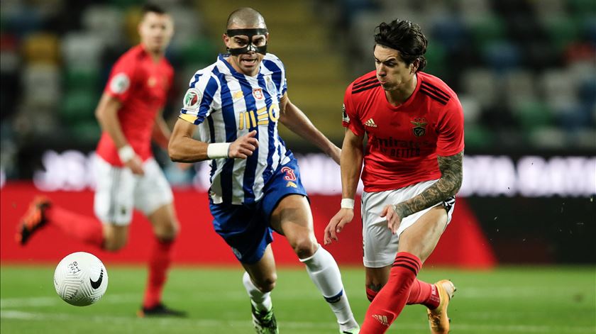 Vencedor no primeiro FC Porto-Benfica da época costuma ser campeão Vencedor no primeiro FC Porto-Benfica da época costuma ser campeão