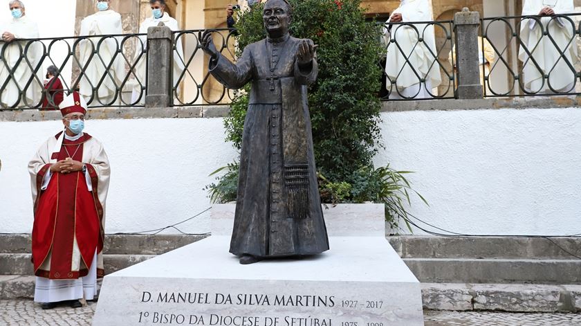 Estátua de D. Manuel Martins em Setúbal. Foto: Câmara Municipal de Setúbal