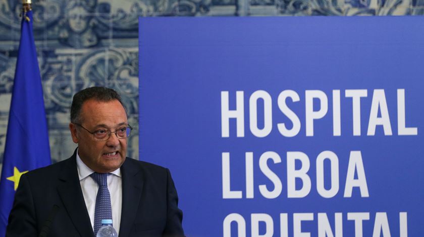 Manuel Delgado, de saída da Secretaria de Estado da Saúde. Foto: Tiago Petinga/Lusa