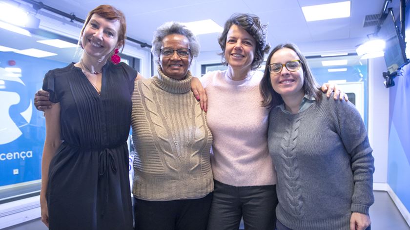 Uma "Mão-Cheia" de amor - As Três Da Manhã