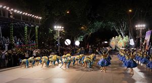 É dia de Casamentos de Santo António e marchas na Avenida