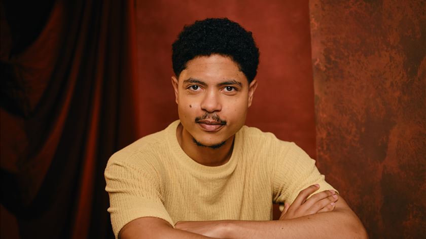 Marco Mendonça vence Prémio Revelação Ageas Teatro Nacional D. Maria II