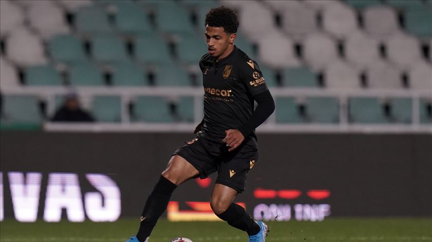 marcus edwards vitoria vitória de guimaraes guimarães Foto Twitter do jogador marcus edwards vitoria vitória de guimaraes guimarães Foto Twitter do jogador