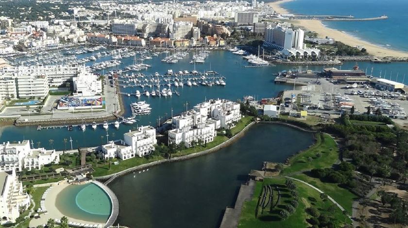 Marina de Vilamoura pode ficar "a seco". Foto: Facebook