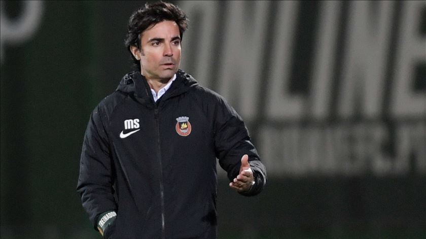 Mário Silva de saída do Rio Ave