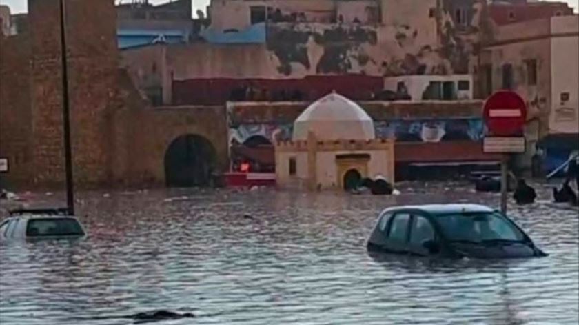 Chuvas torrenciais fazem pelo menos 21 mortos em Marrocos. Foto: Twitter
