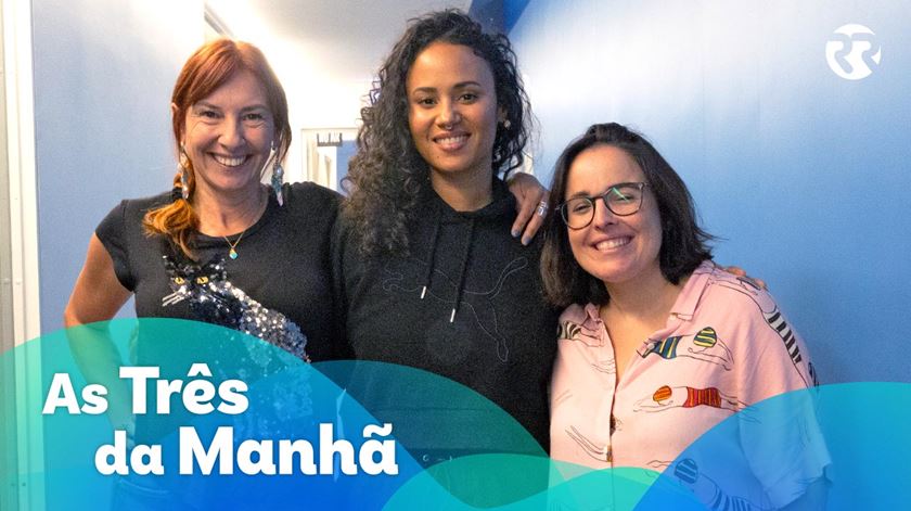 Mayra Andrade apresenta "reEncanto", o seu novo disco ao vivo