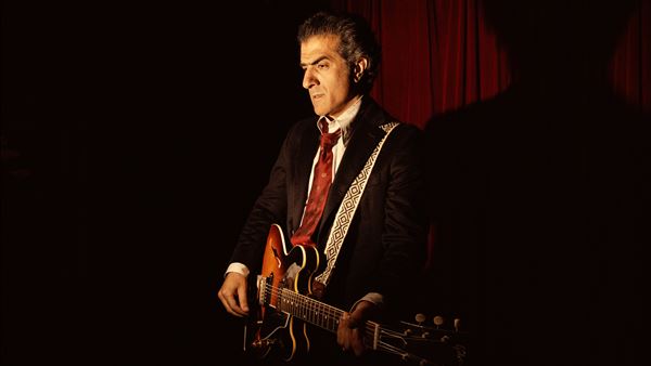 Mazgani acredita nos "jovens capazes" do Irão. Mudança "vai demorar, mas tenho esperança" Mazgani acredita nos "jovens capazes" do Irão. Mudança "vai demorar, mas tenho esperança"