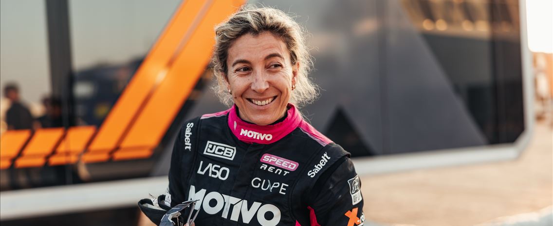 Gameiro e o Dakar: "Um camião abalroou-nos e destruiu metade do carro. Ficámos sem amortecedores e travões"