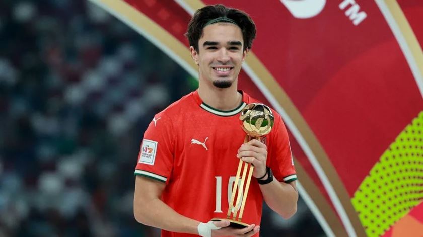 FC Porto. ​Quatro jovens campeões do mundo no estágio em Inglaterra: saiba quem são os 35 de Farioli