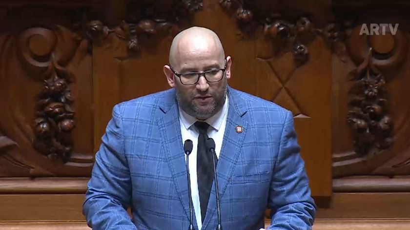 bolsa. Arruda (Arruda) será manchado, mas no Parlamento bolsa. Arruda (Arruda) será manchado, mas no Parlamento