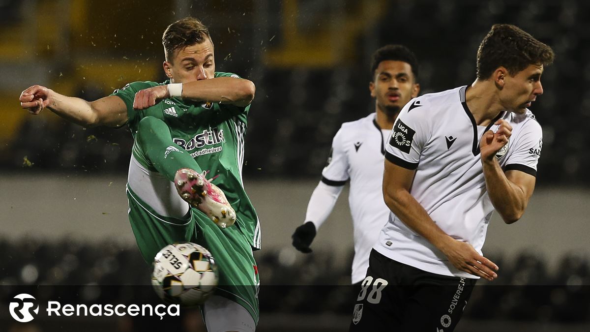 Vitória de Guimarães empata com Farense e falha aproximação ao 