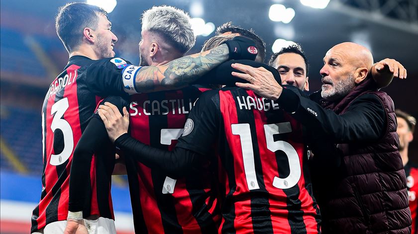 Milan derrota Sampdória. Foto: Simone Arveda/EPA