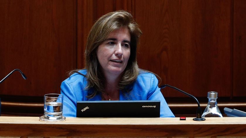 Ana Mendes Godinho no Parlamento. Foto: António Cotrim/Lusa
