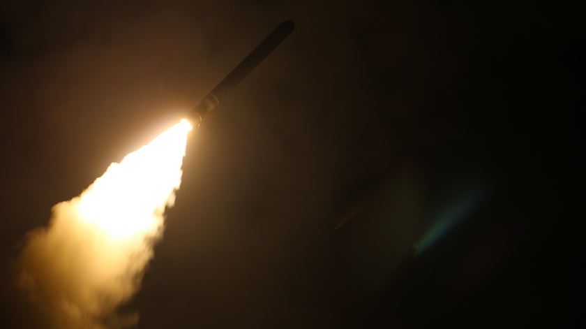 Rússia garante ter abatido míssil ucraniano que visava alvos civis Rússia garante ter abatido míssil ucraniano que visava alvos civis