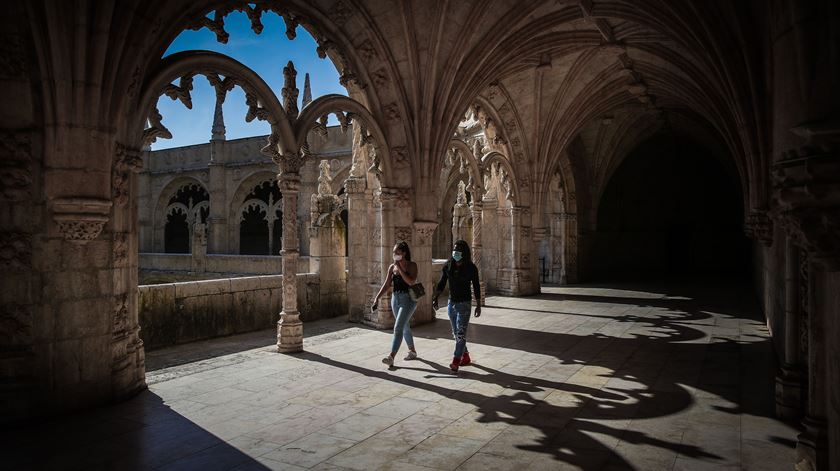 Alterações climáticas. Estudo avalia impacto nos Jerónimos e Torre de Belém