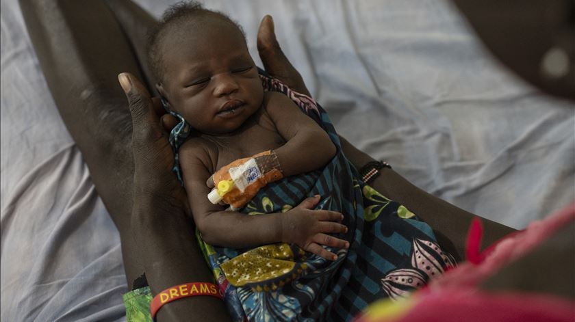 Falhas graves nos cuidados de saúde ameaçam vidas à medida que a violência aumenta no Sudão do Sul