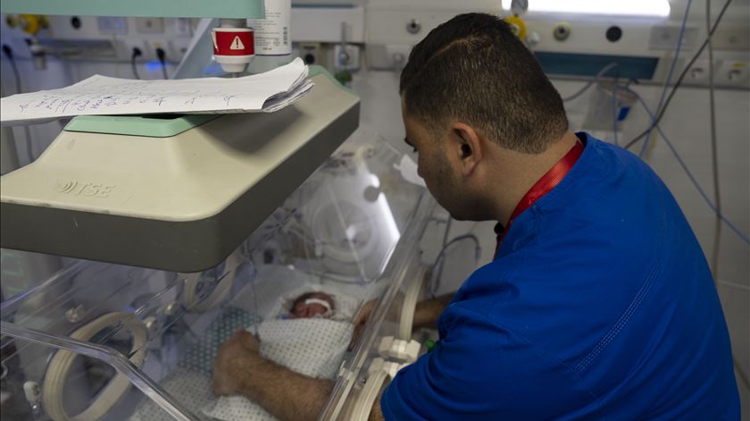 MSF denuncia aumento alarmante da desnutrição em Gaza devido ao bloqueio de ajuda. Foto: MSF