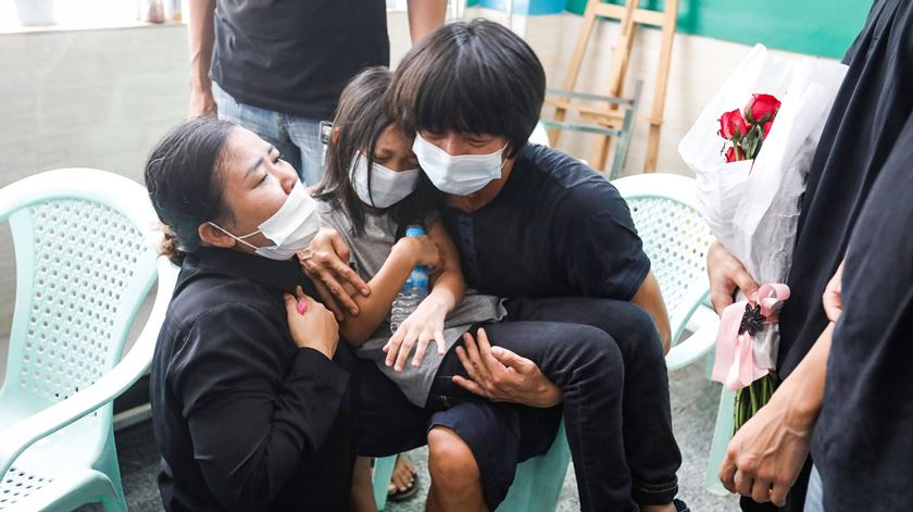 Myanmar. Já morreram pelo menos 149 pessoas desde golpe de 1 de fevereiro Myanmar. Já morreram pelo menos 149 pessoas desde golpe de 1 de fevereiro