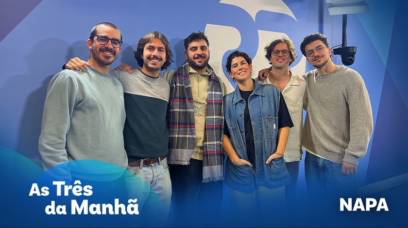 NAPA e Jovem Dionísio lançam "Amor de Novo" - As Três da Manhã NAPA e Jovem Dionísio lançam "Amor de Novo" - As Três da Manhã