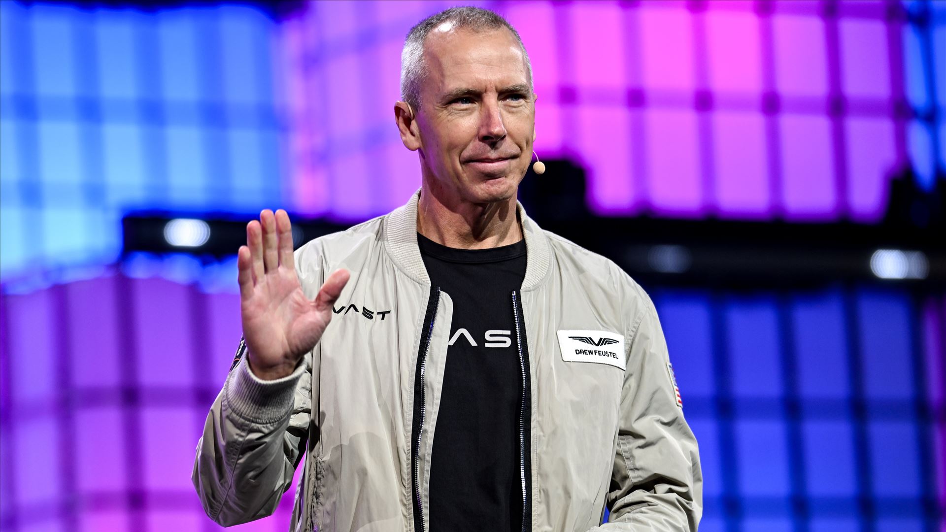 Ex-Astronauta Revela: Como o Espaço Pode Salvar a Terra (e o Que Vem Por Aí!)