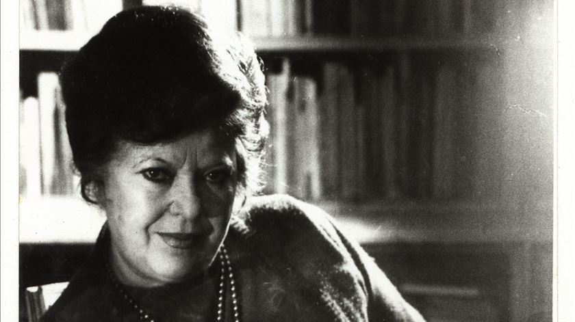 Filme sobre Natália Correia chega aos cinemas em setembro