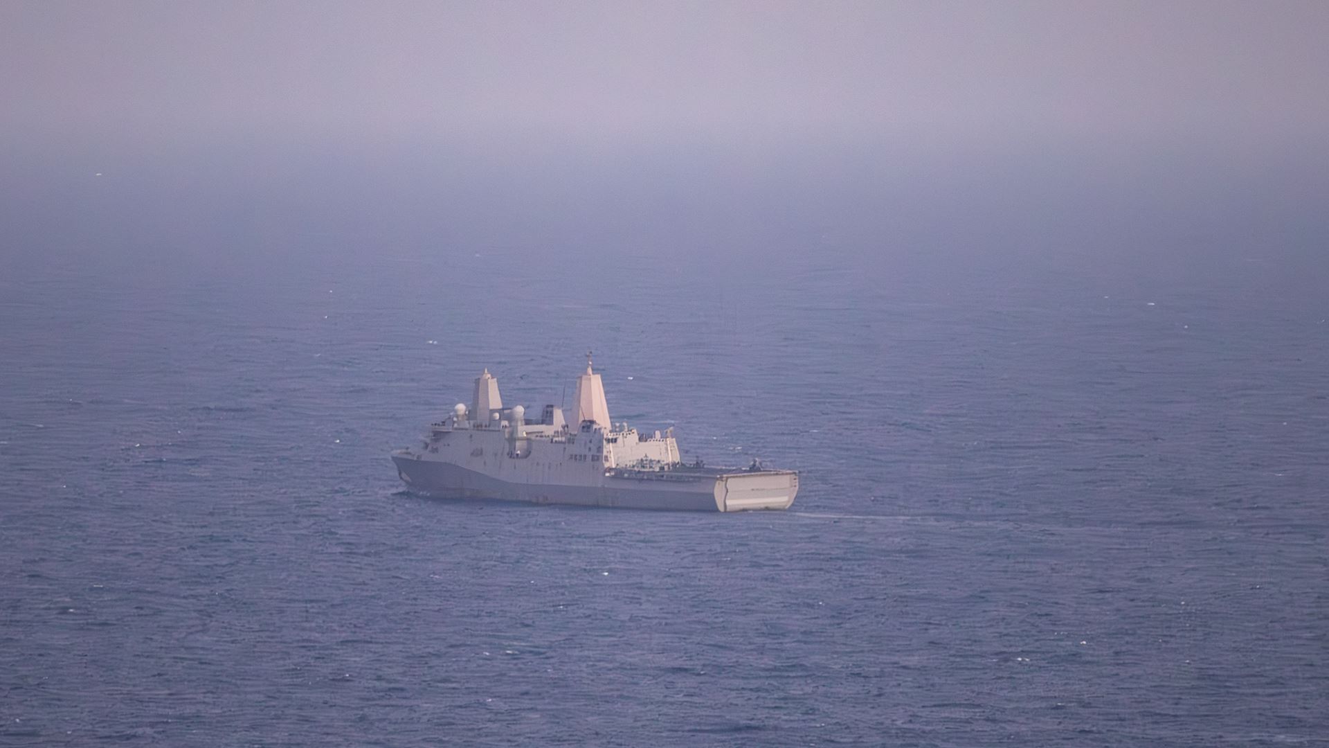 EUA dizem ter desviado 48 navios desde início de bloqueio naval ao Irão
