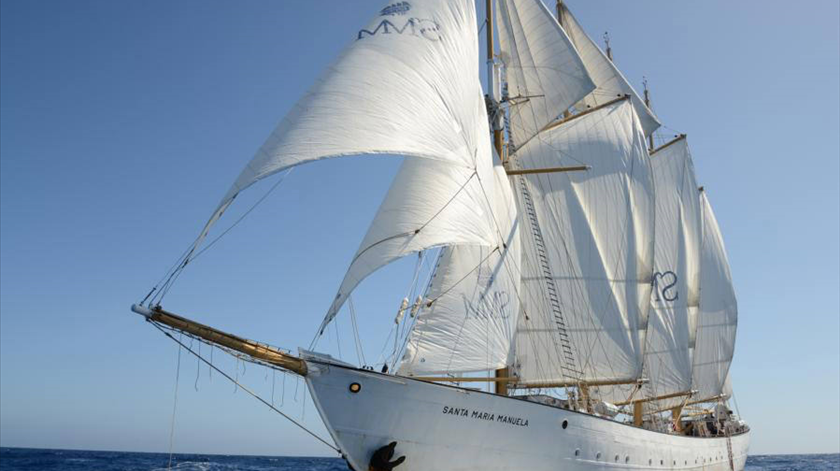 Oceanos: Navio português Santa Maria Manuela encabeça desfile inaugural da Conferência da ONU