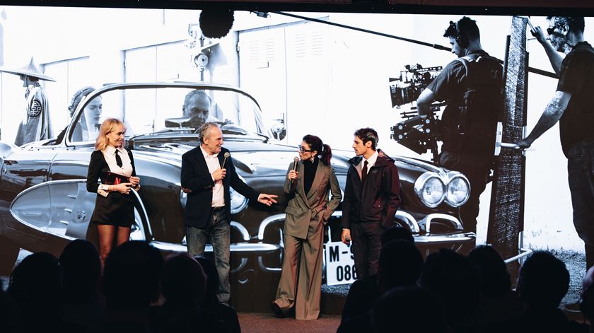 Jose Coronado, Maribel Verdú e Martiño Rivas apresentam "El Problema Final", em Madrid. Foto: Sharon Lopez/Netflix