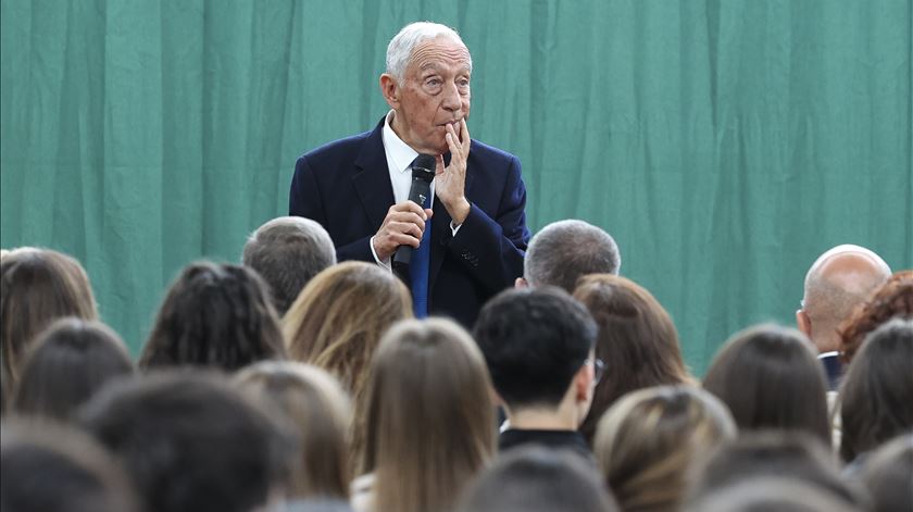 Marcelo arranca ciclo de conversas em bibliotecas escolares na segunda-feira em Mafra