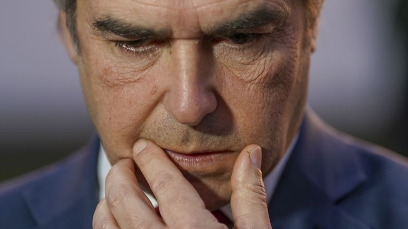 Ministro da Defesa não esclarece se Portugal vai enviar tropas para a Ucrânia
