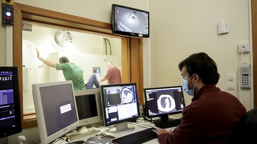 Alzheimer custa o equivalente a 1% do PIB todos os anos