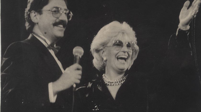 Quando Sala entrevistou a sua amiga Olga. Nas radionovelas "fazia quase sempre de má”, por ter boa voz “para gritos e berros”